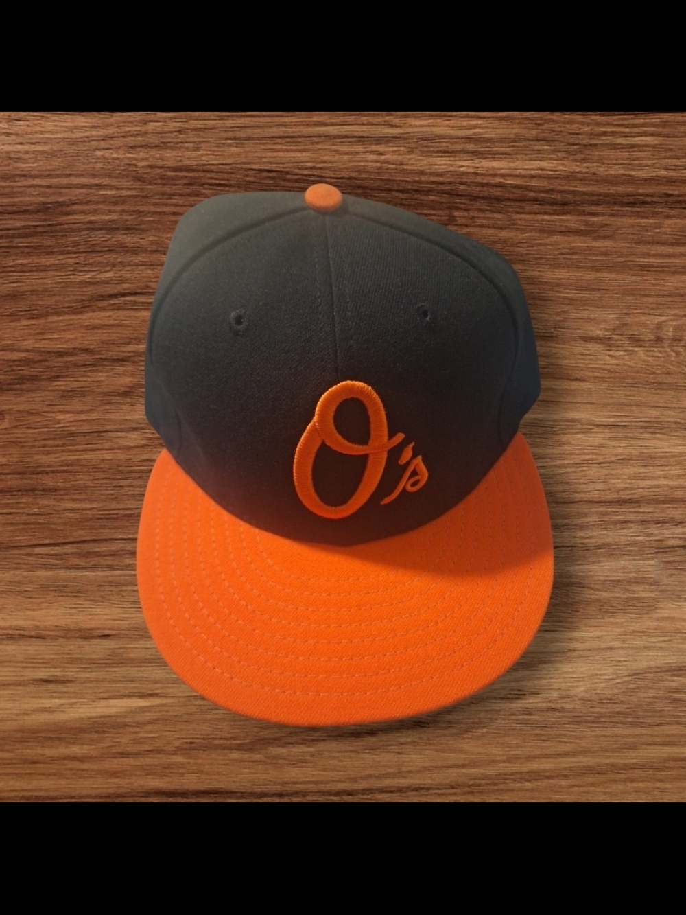Embroidered O's Two-Tone sz 7 1/4 Snapback Hat in Black & Orange